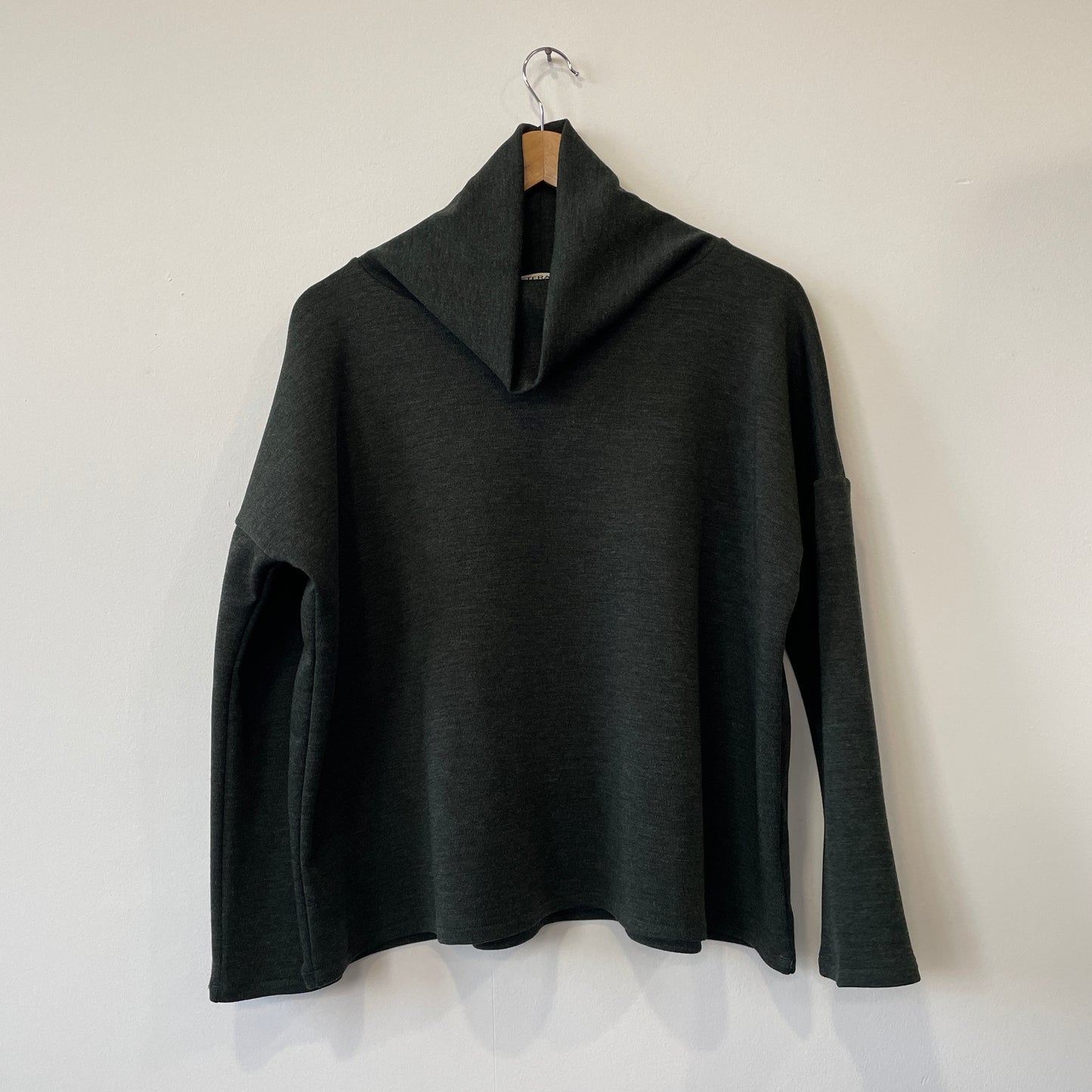 Maglia LIVIA taglio over maglia lana verde bosco