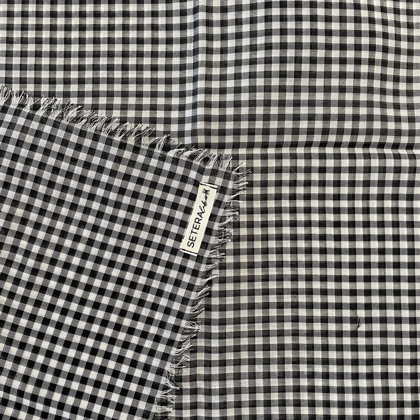 Pashmina in Mussola di Cotone Gingham – Black & White