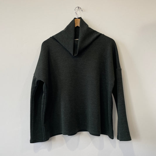 Maglia LIVIA taglio over maglia lana verde bosco