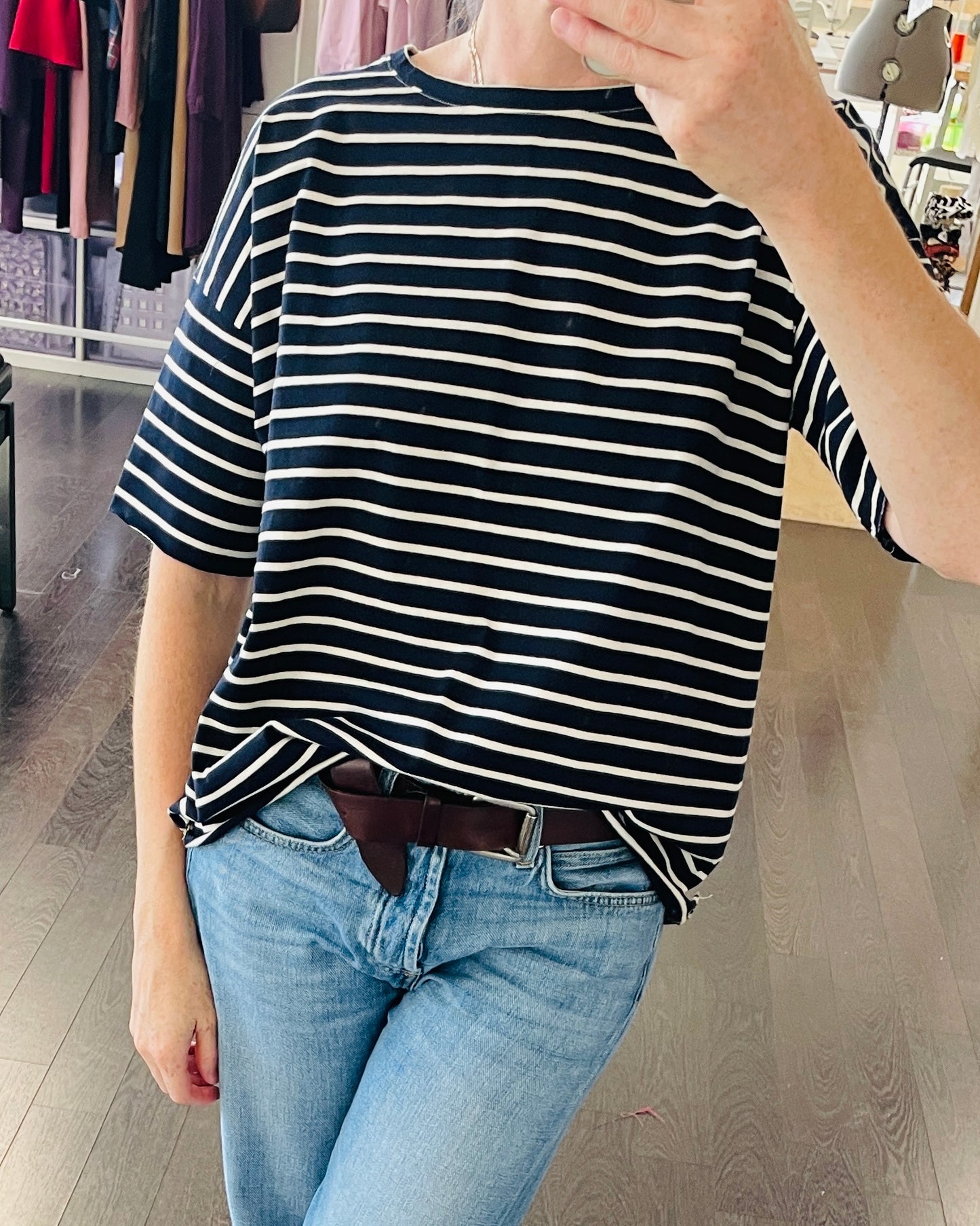 T-shirt oversize manica corta righe blu ecrù