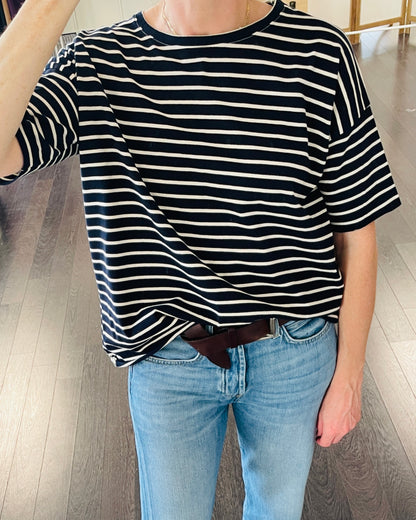 T-shirt oversize manica corta righe blu ecrù