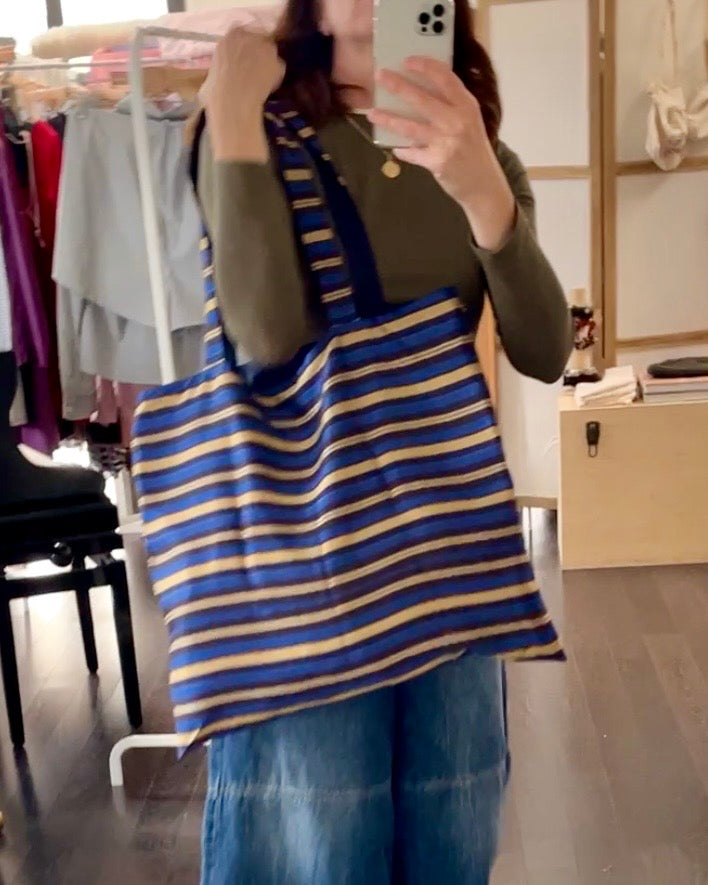 Maxi Borsa Tote a righe blu e oro